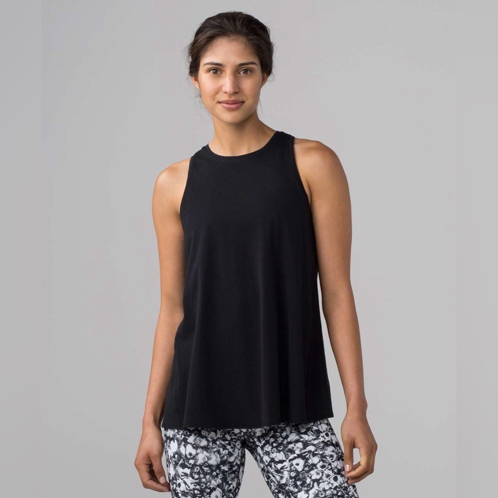 Lululemon All Tied Up Tank, Black, Size 4 - Picture 6 of 13